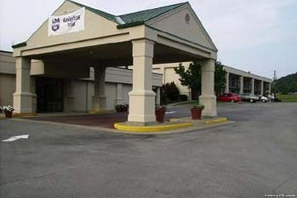 KNIGHTS INN MOREHEAD (Morehead)